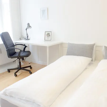 Spacious And Bright With 3 Bedrooms Lägenhet Köpenhamn