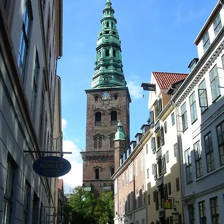 Spacious And Bright With 3 Bedrooms Lägenhet *